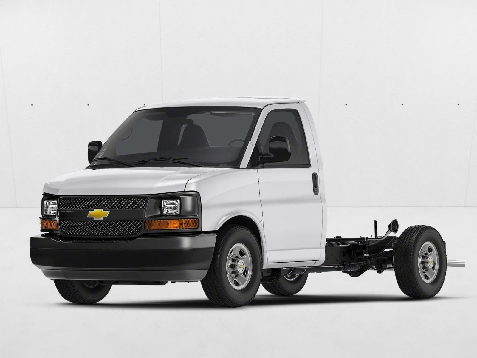 2026 Chevrolet Express Cutaway 3500 Base