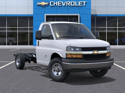 2026 Chevrolet Express Cutaway 3500 Base