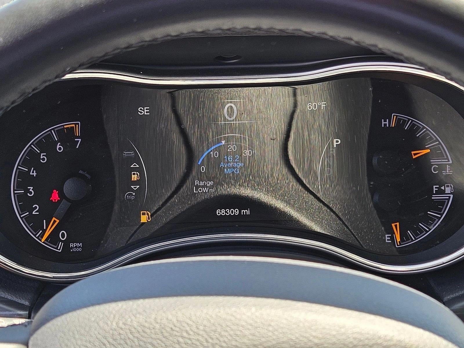 2019 Jeep Grand Cherokee Laredo E 4x2