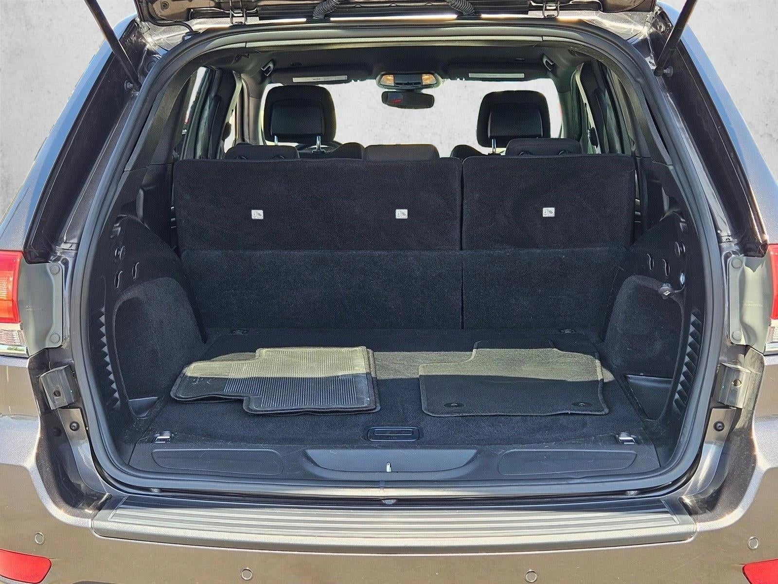 2019 Jeep Grand Cherokee Laredo E 4x2