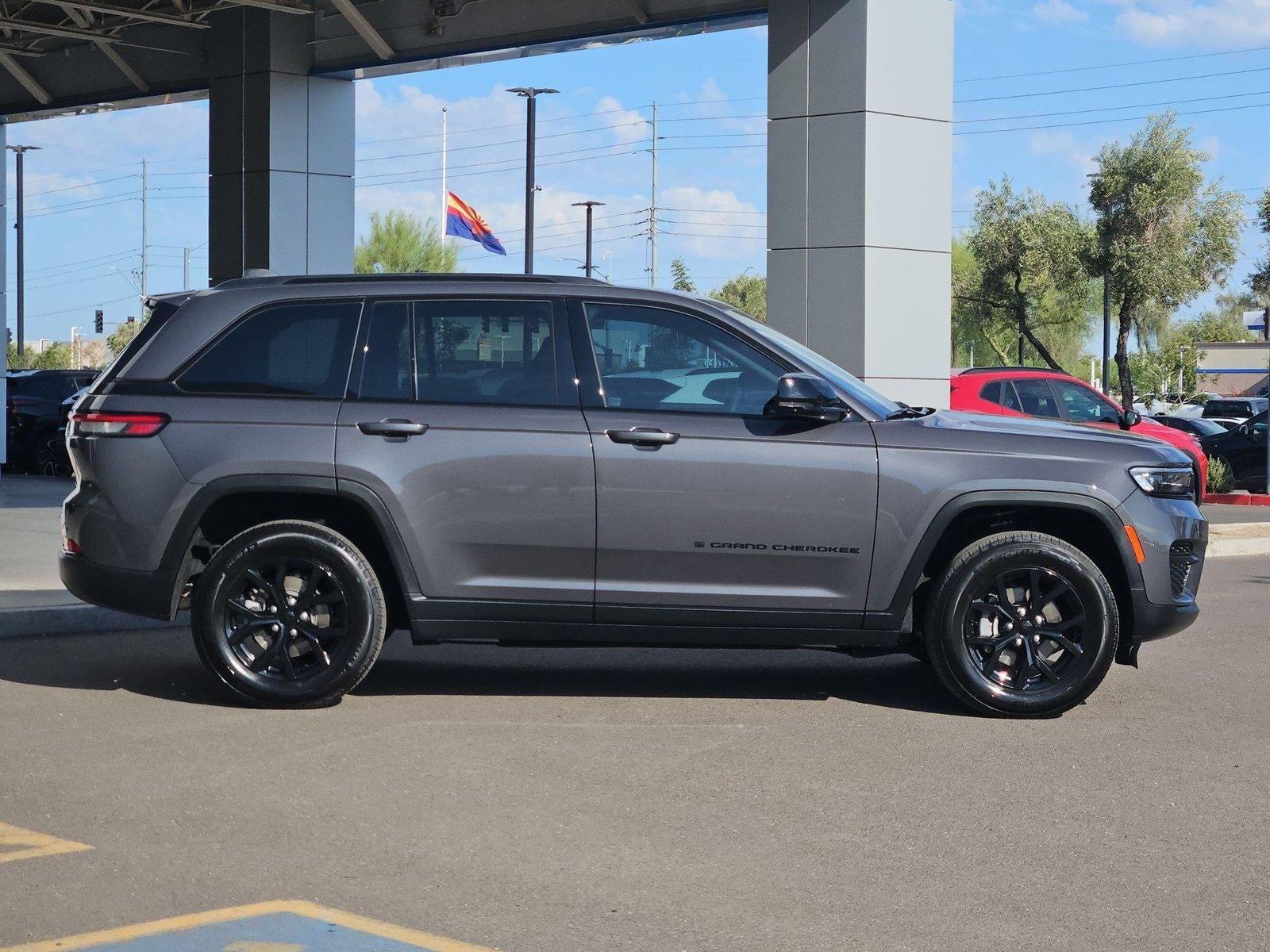 2024 Jeep Grand Cherokee Altitude 4x4