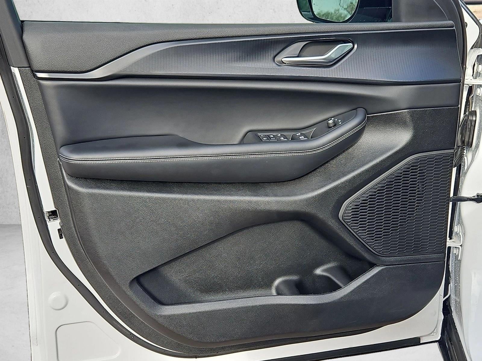 2025 Jeep Grand Cherokee Altitude X 4x4