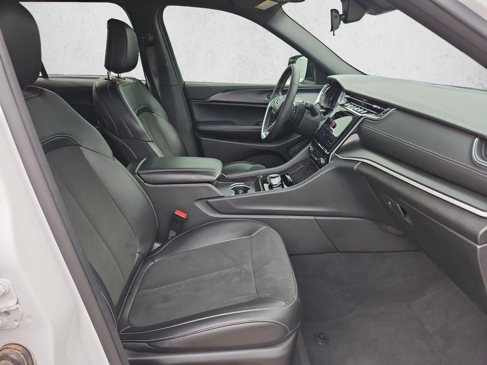2025 Jeep Grand Cherokee Altitude X 4x4