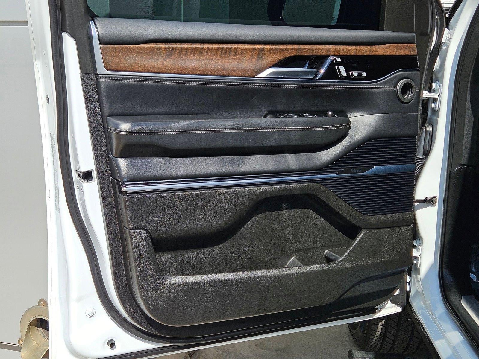 2023 Jeep Grand Wagoneer L Base