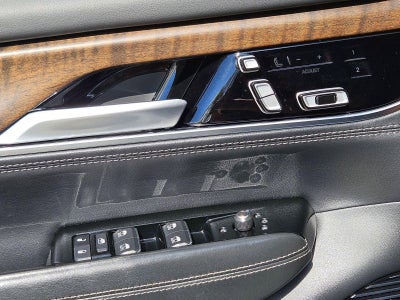 2023 Jeep Grand Wagoneer L Base