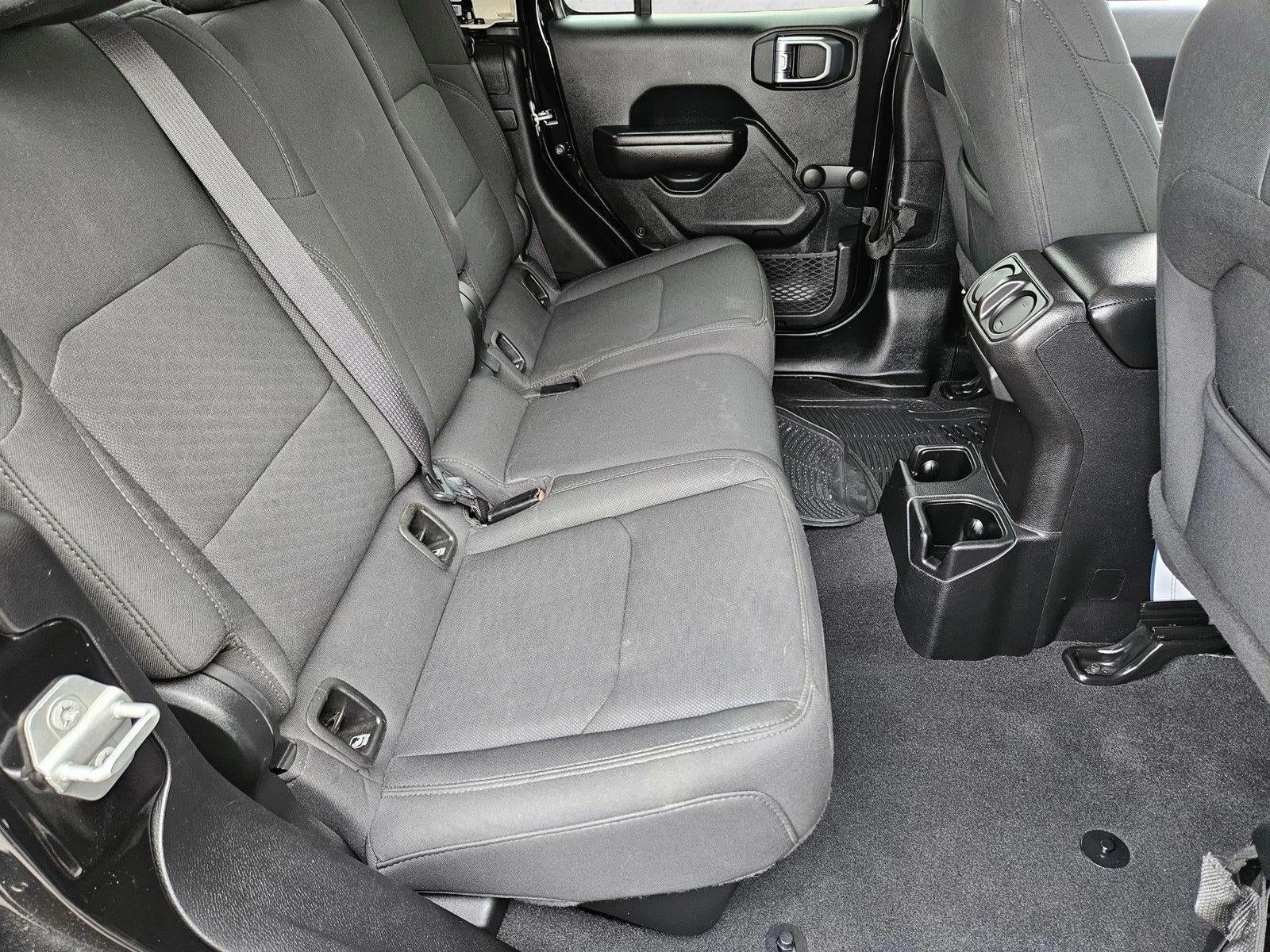 2021 Jeep Gladiator Willys Sport