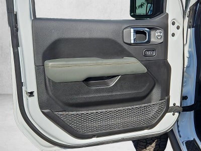 2025 Jeep Gladiator Mojave X