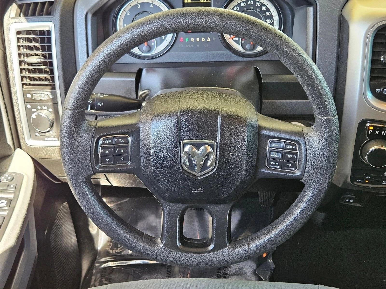 2019 RAM 1500 Classic SLT Crew Cab 4x4 5'7" Box
