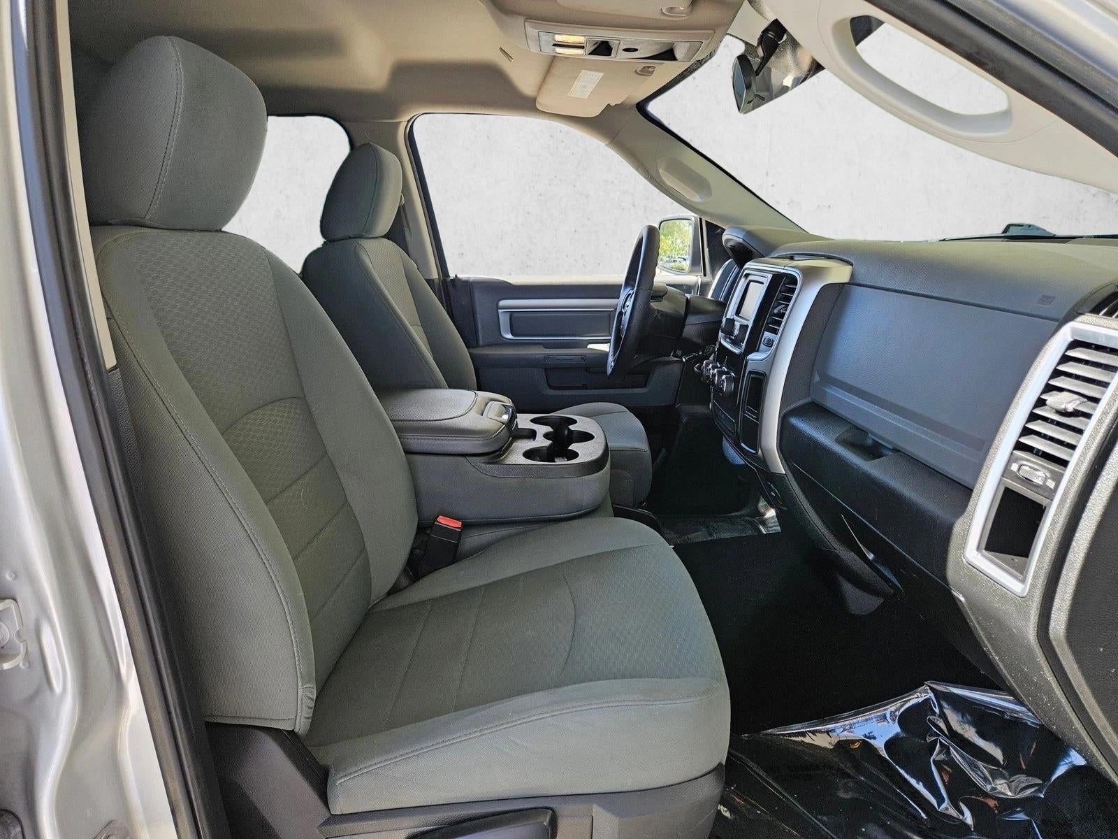 2019 RAM 1500 Classic SLT Crew Cab 4x4 5'7" Box