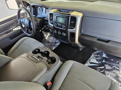 2019 RAM 1500 Classic SLT Crew Cab 4x4 5'7" Box