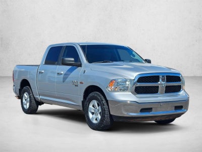 2019 RAM 1500 Classic SLT Crew Cab 4x4 5'7" Box