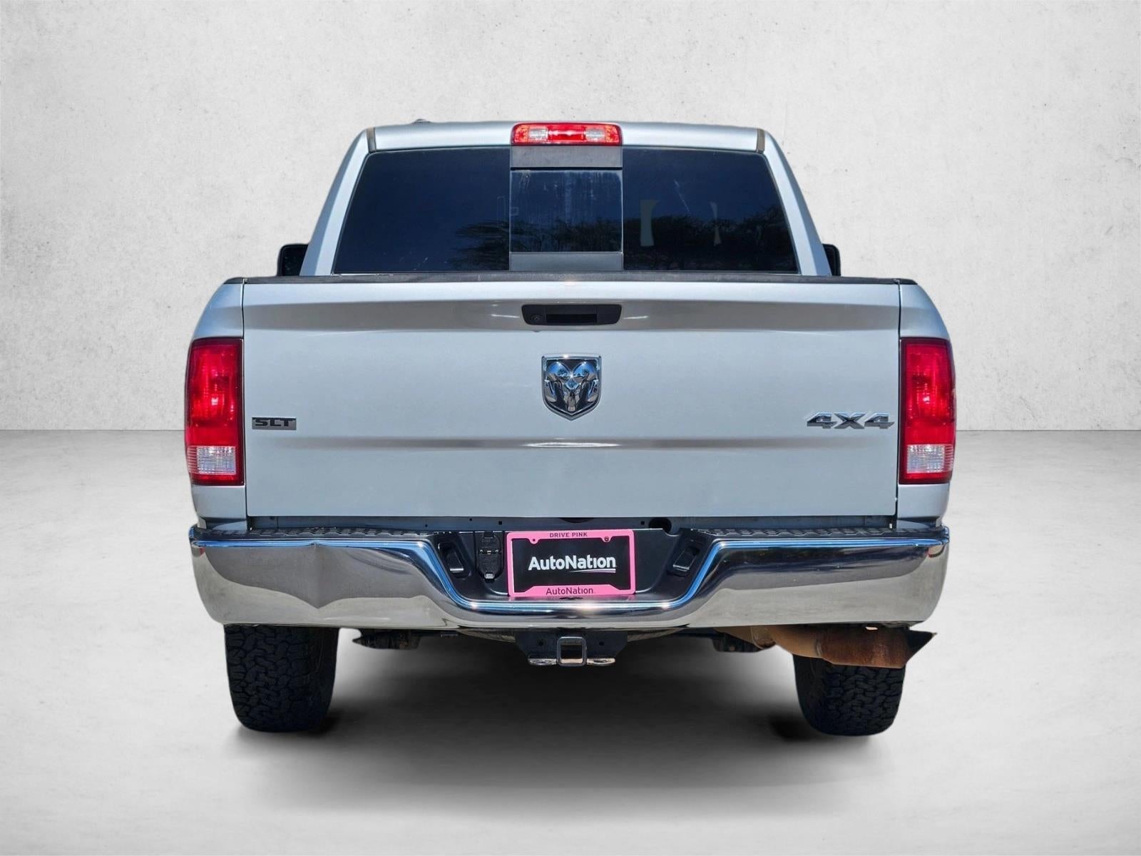2019 RAM 1500 Classic SLT Crew Cab 4x4 5'7" Box