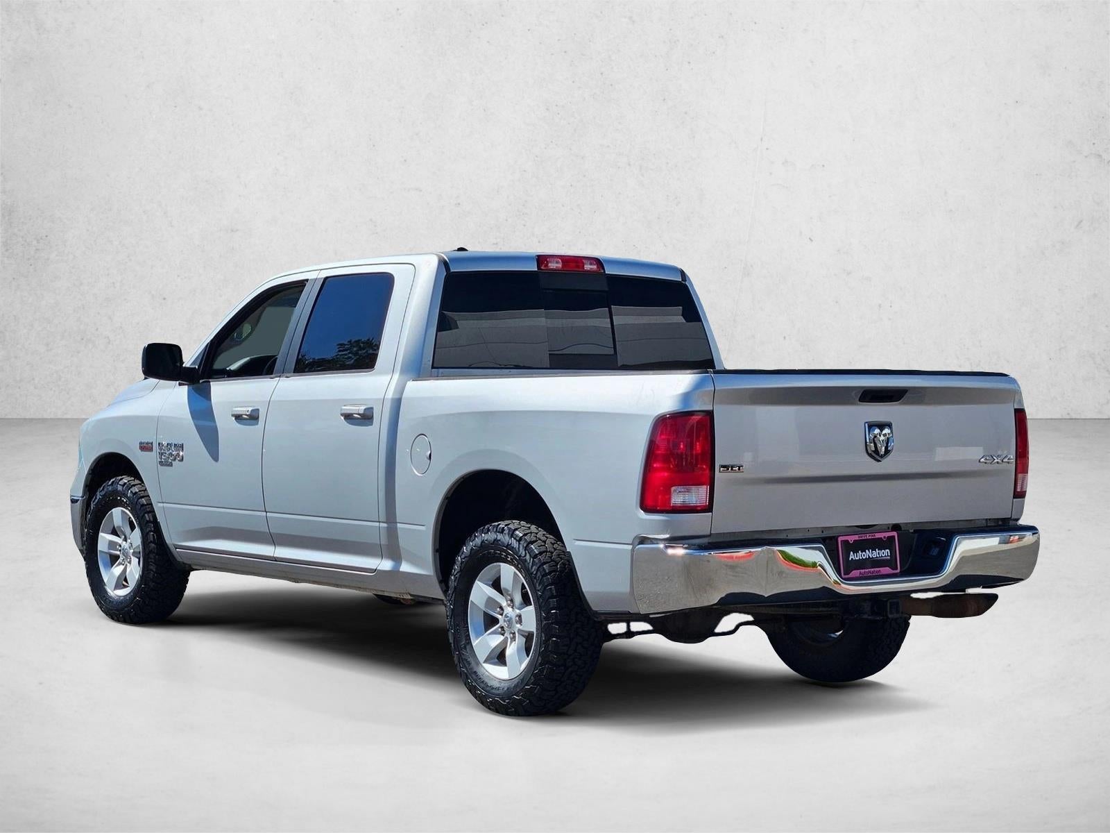 2019 RAM 1500 Classic SLT Crew Cab 4x4 5'7" Box