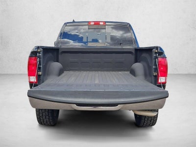 2019 RAM 1500 Classic SLT Crew Cab 4x4 5'7" Box