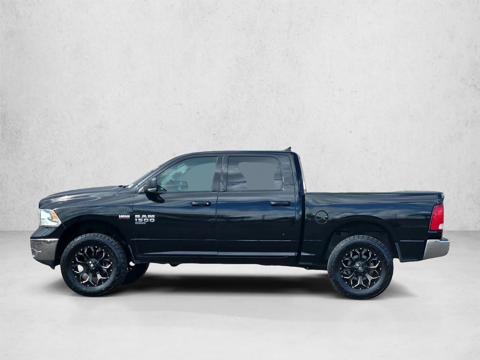 2019 RAM 1500 Classic SLT Crew Cab 4x4 5'7" Box