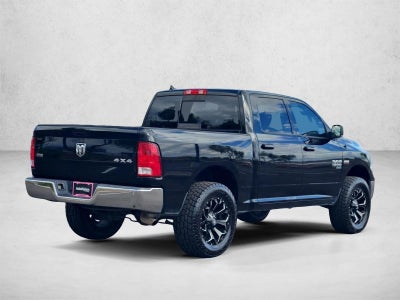 2019 RAM 1500 Classic SLT Crew Cab 4x4 5'7" Box