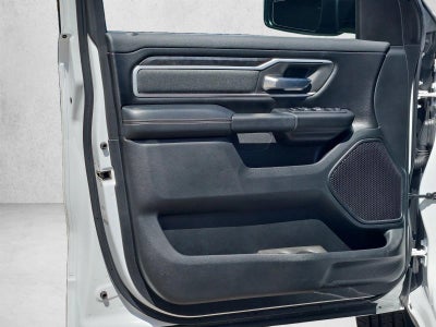 2020 RAM 1500 Big Horn Crew Cab 4x4 5'7" Box