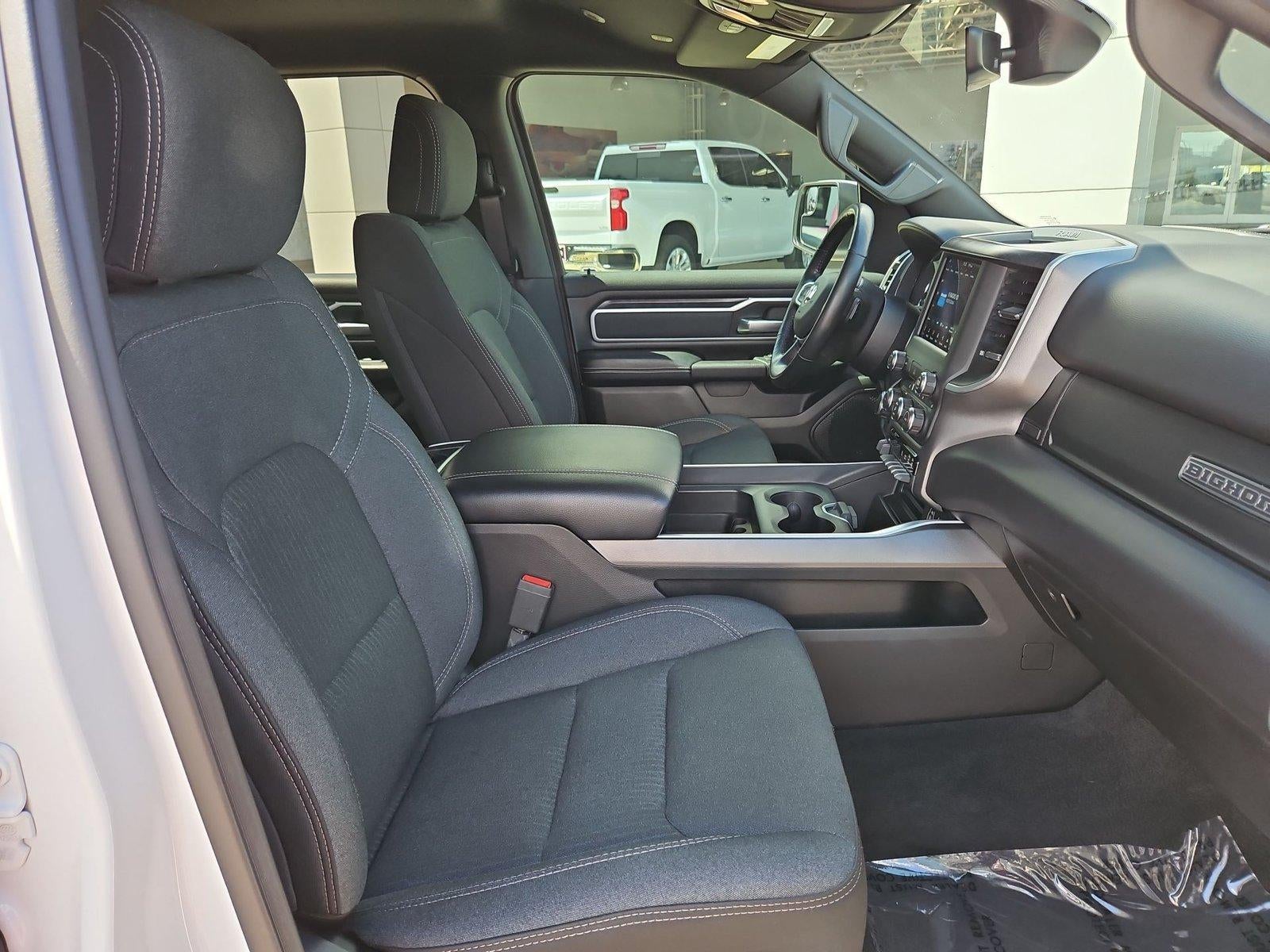 2020 RAM 1500 Big Horn Crew Cab 4x4 5'7" Box
