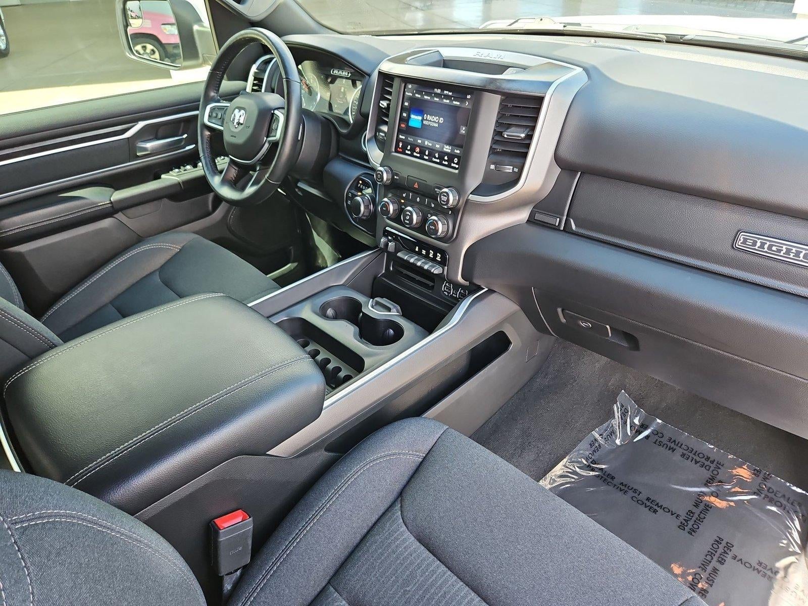2020 RAM 1500 Big Horn Crew Cab 4x4 5'7" Box