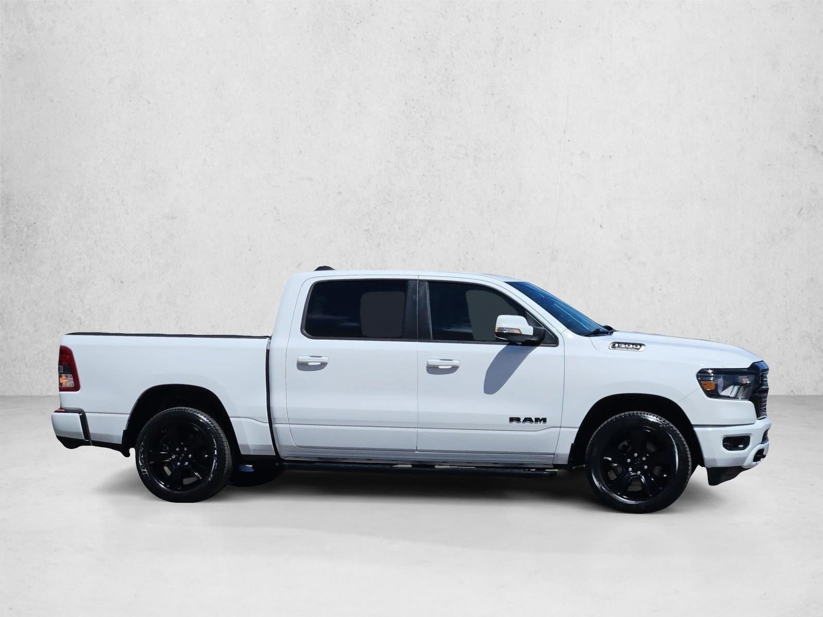 2020 RAM 1500 Big Horn Crew Cab 4x4 5'7" Box