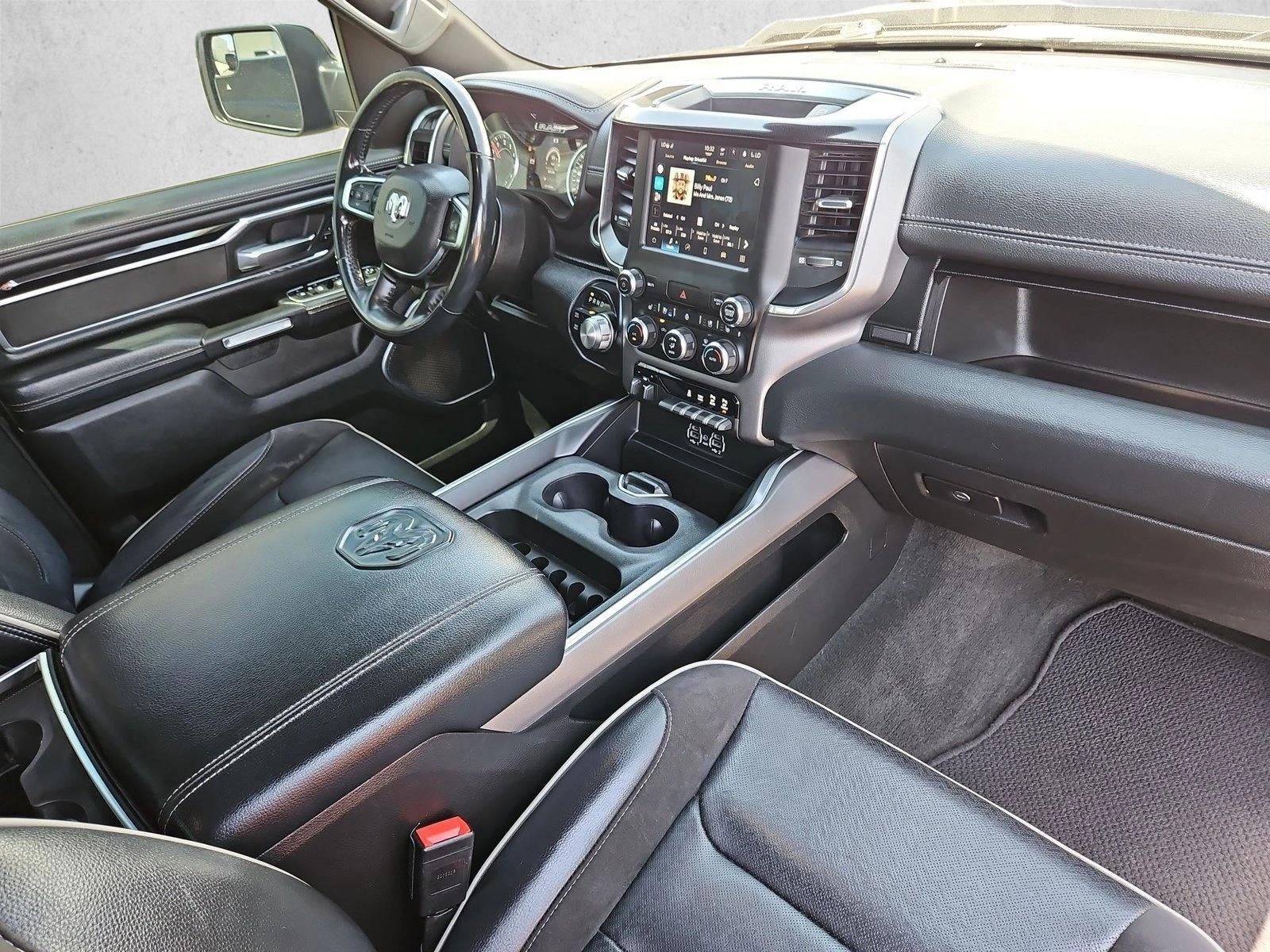 2022 RAM 1500 Laramie Crew Cab 4x4 5'7" Box