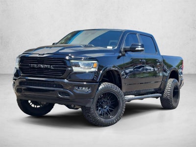 2022 RAM 1500 Laramie Crew Cab 4x4 5'7" Box
