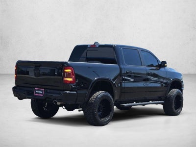 2022 RAM 1500 Laramie Crew Cab 4x4 5'7" Box