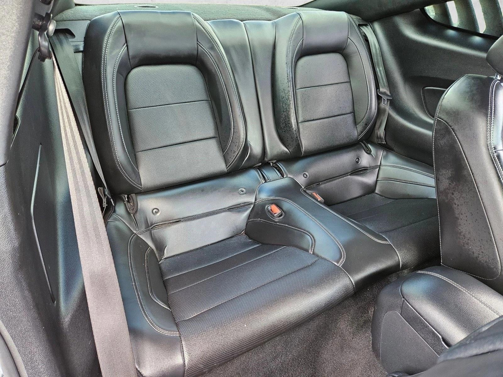 2021 Ford Mustang EcoBoost