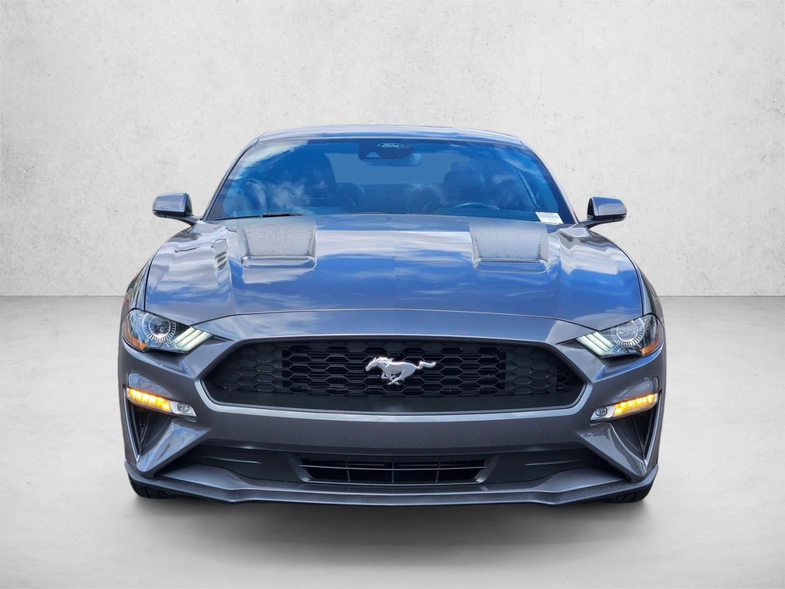 2021 Ford Mustang EcoBoost