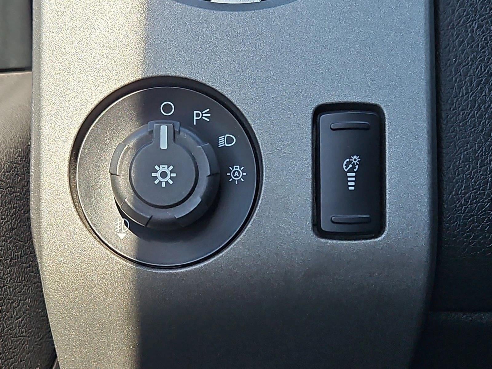 2012 Ford Super Duty F-350 SRW XL