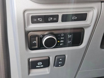 2023 Ford F-150 Lightning XLT