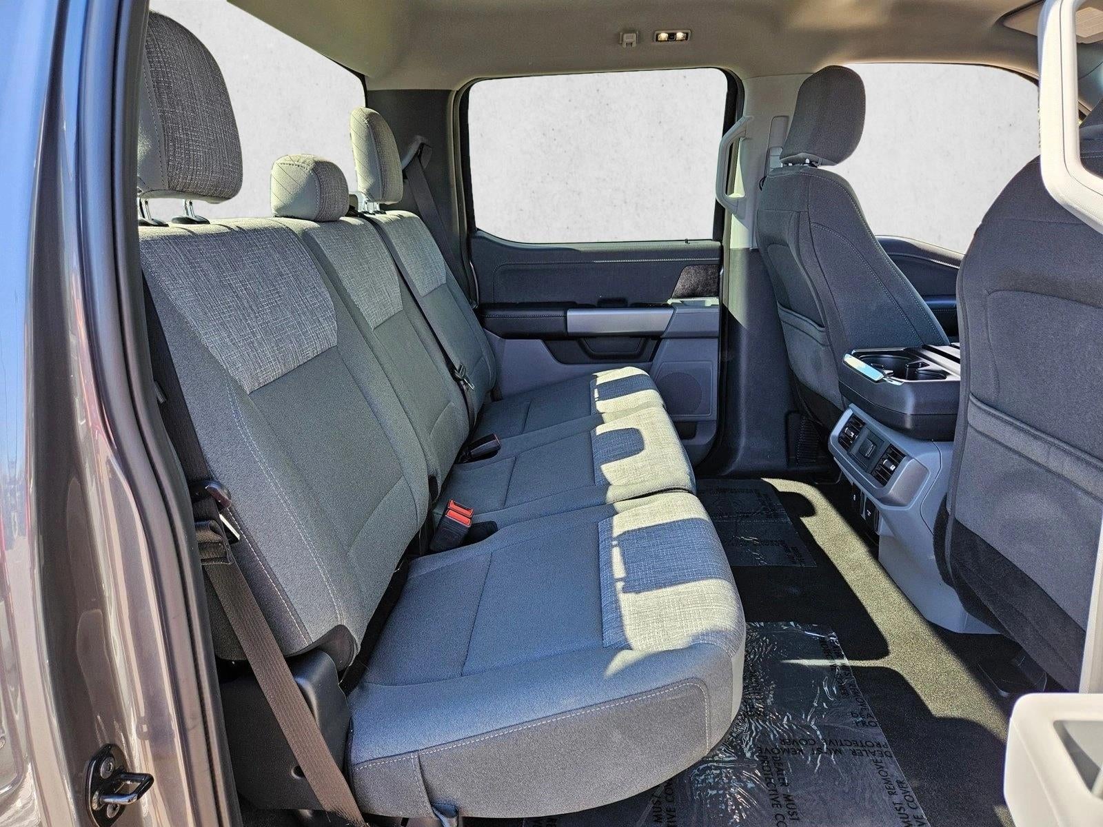 2023 Ford F-150 Lightning XLT
