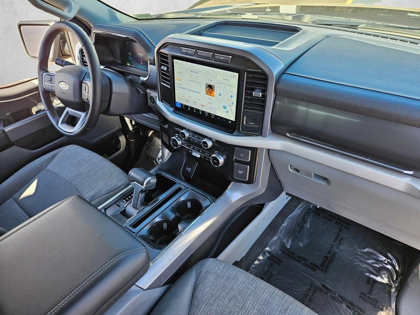 2023 Ford F-150 Lightning XLT