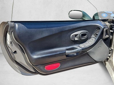 2001 Chevrolet Corvette Base