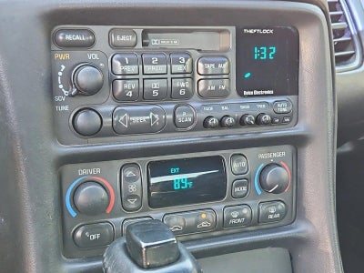 2001 Chevrolet Corvette Base
