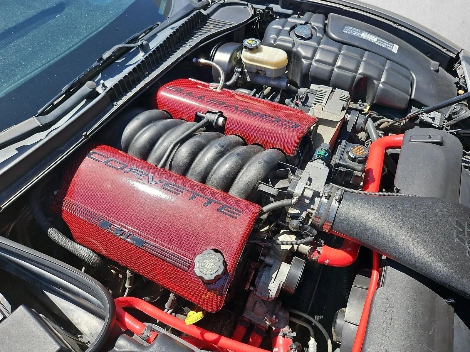 2001 Chevrolet Corvette Base