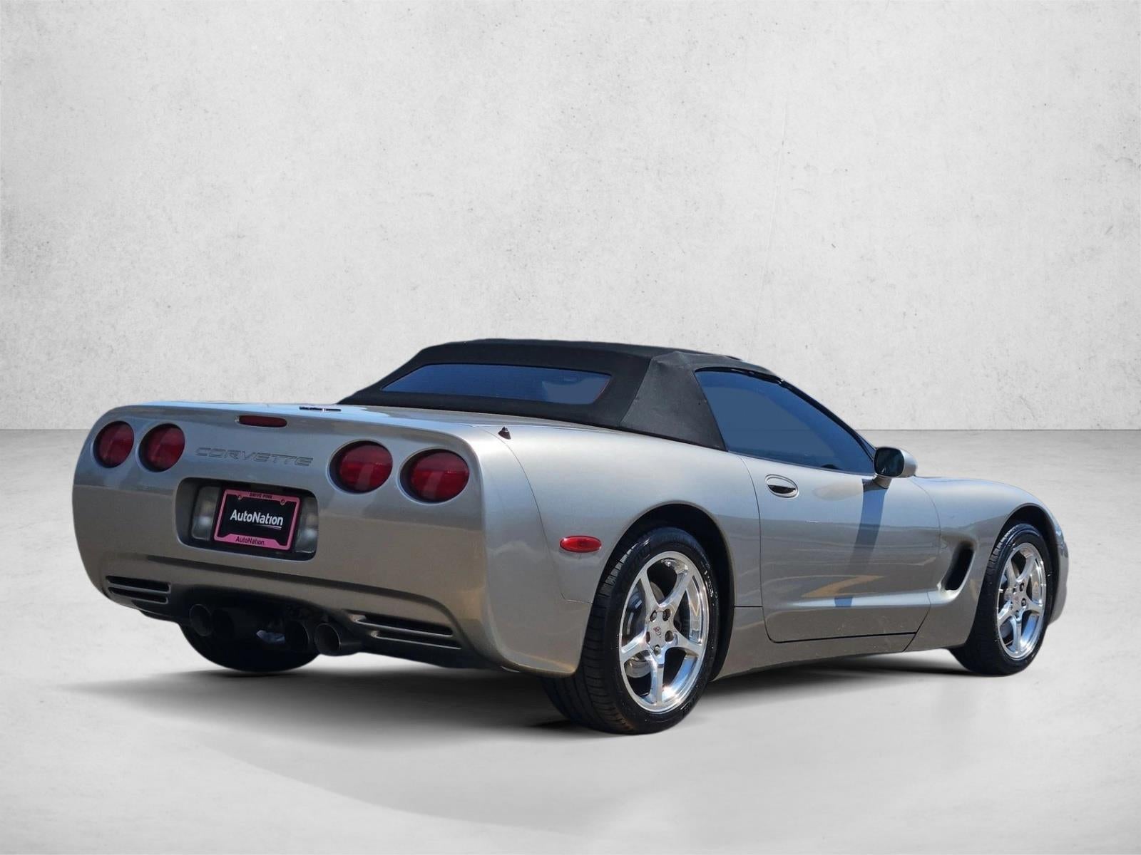 2001 Chevrolet Corvette Base