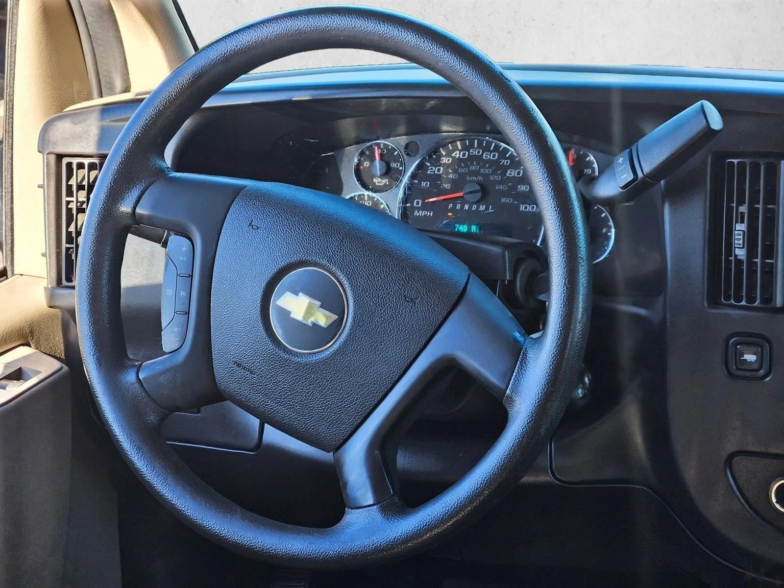 2012 Chevrolet Express Passenger 3500 1LT