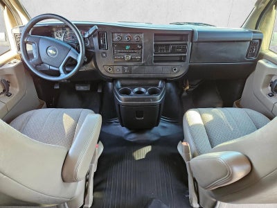2012 Chevrolet Express Passenger 3500 1LT