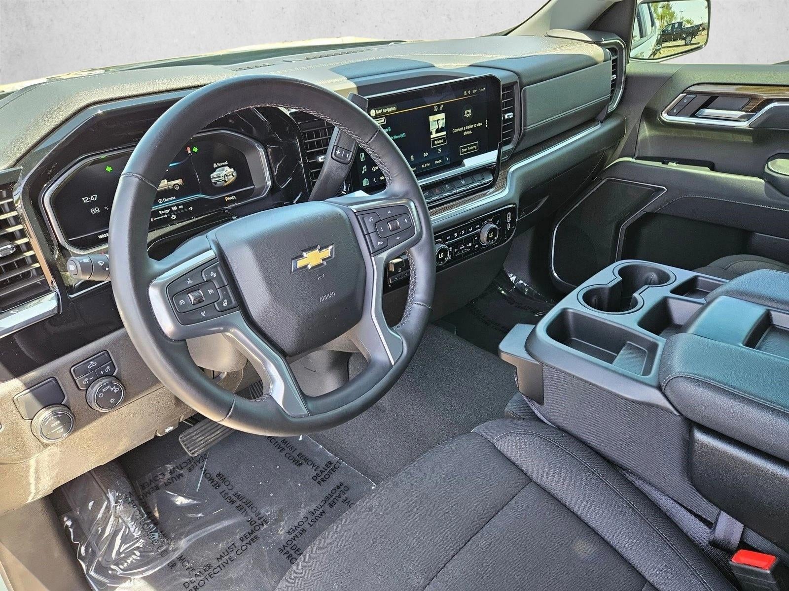 2025 Chevrolet Silverado 1500 LT