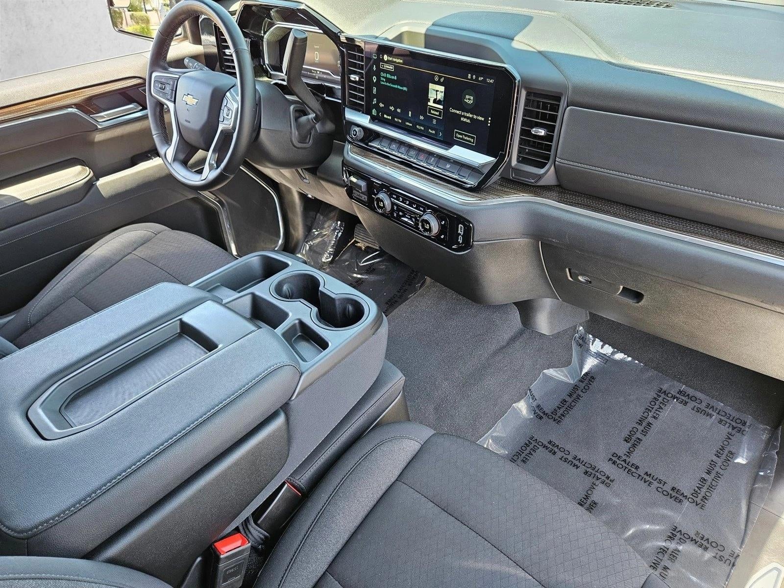 2025 Chevrolet Silverado 1500 LT