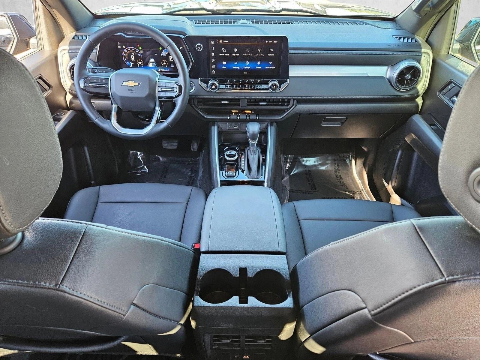 2025 Chevrolet Colorado WT/LT