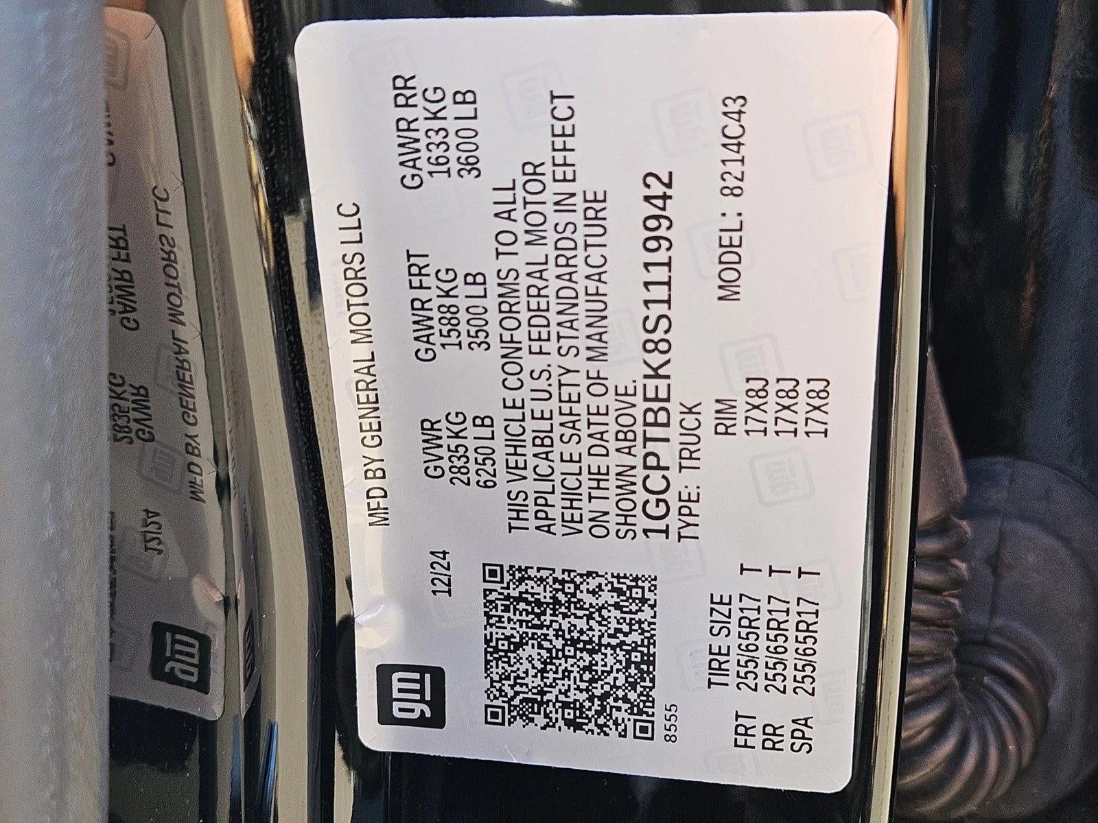 2025 Chevrolet Colorado WT/LT