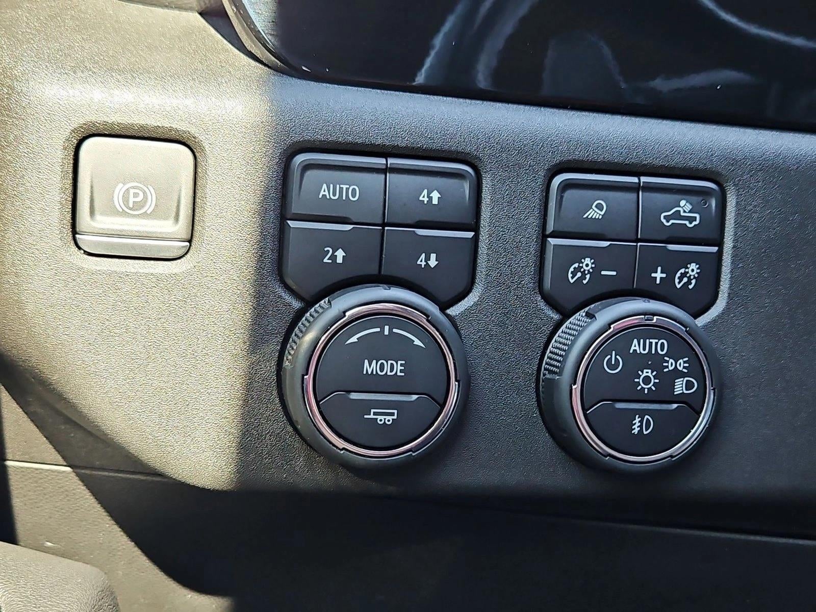 2022 Chevrolet Silverado 1500 LTZ - Photo 17