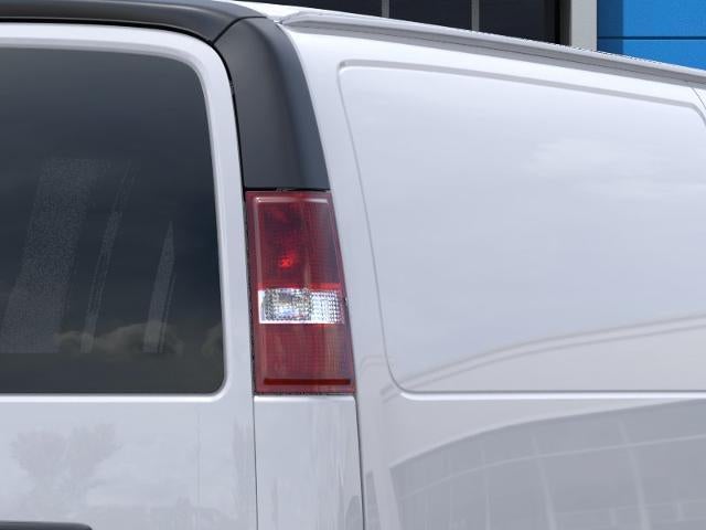 2027 Chevrolet Express Cargo Base