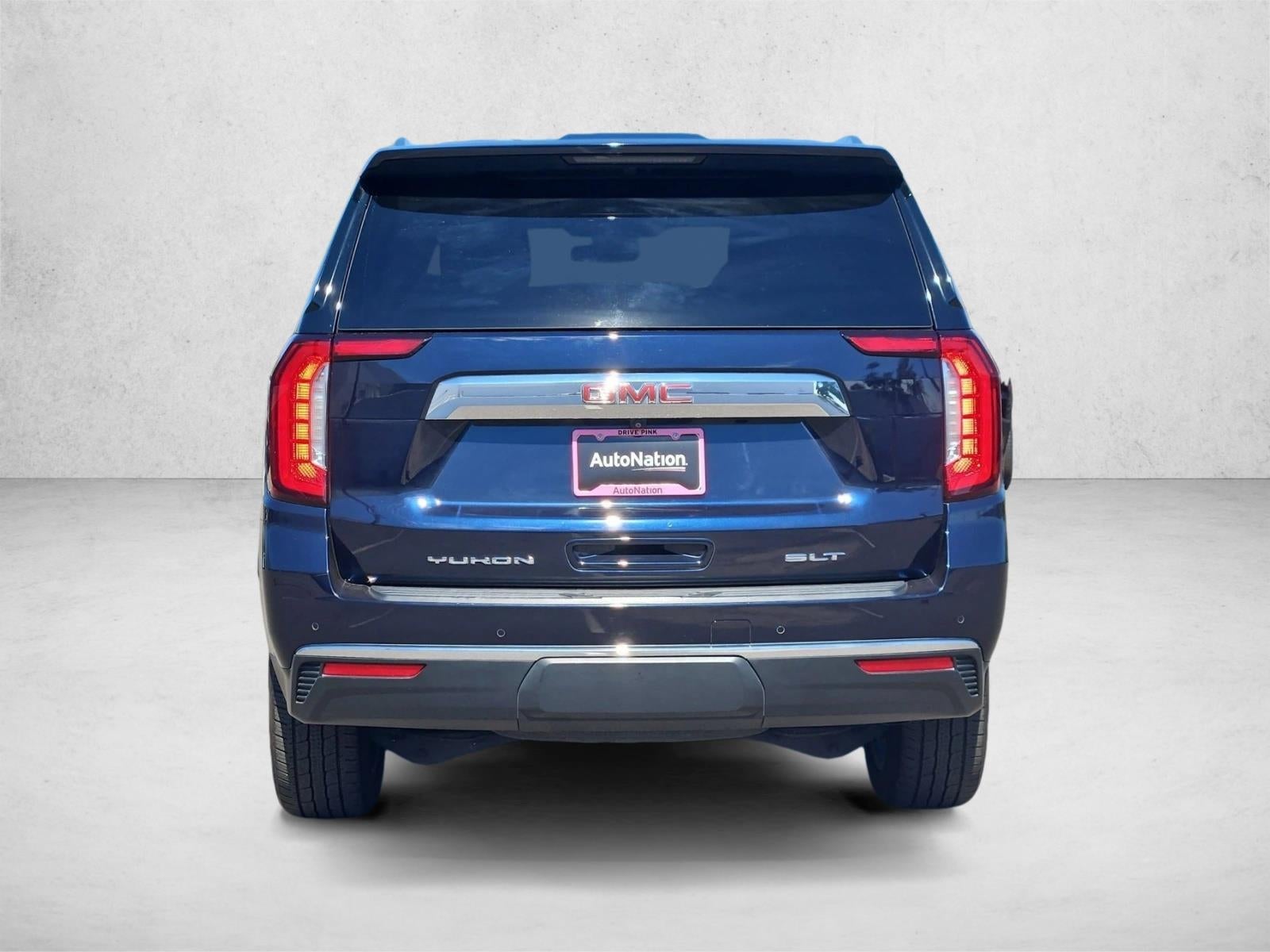 2022 GMC Yukon SLT - Photo 7