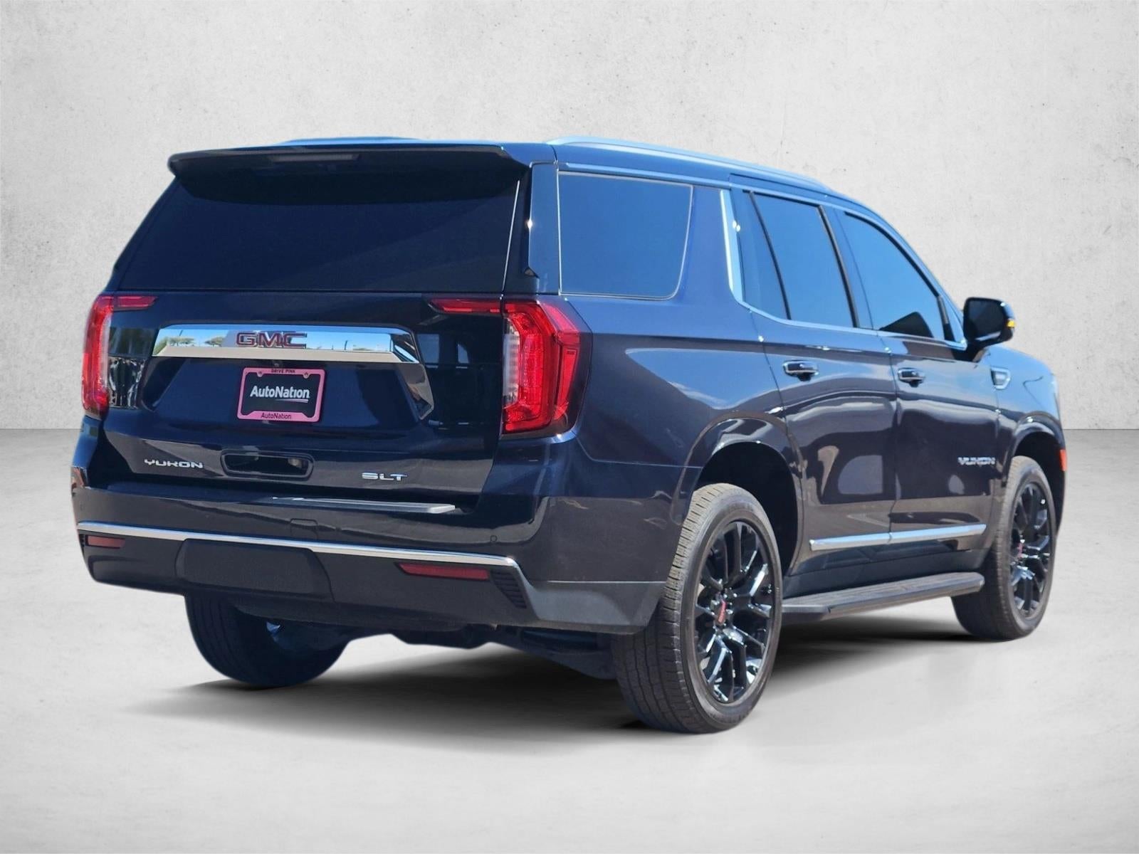 2022 GMC Yukon SLT - Photo 8