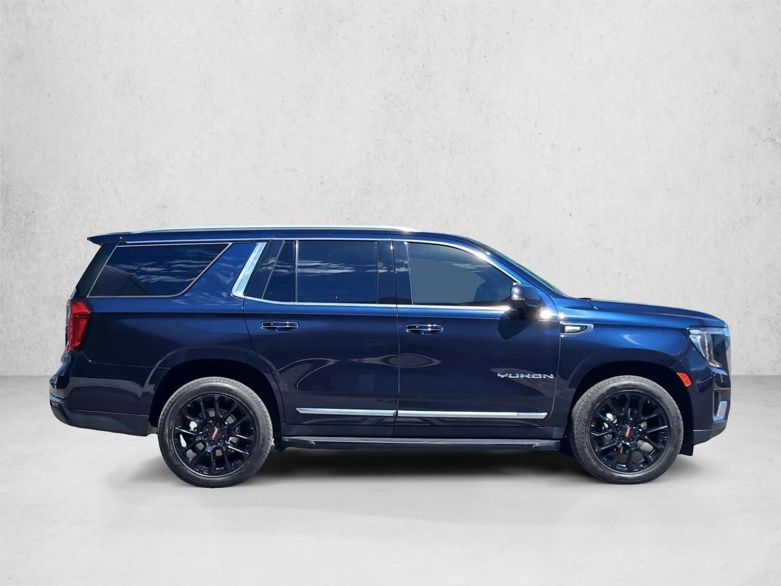 2022 GMC Yukon SLT