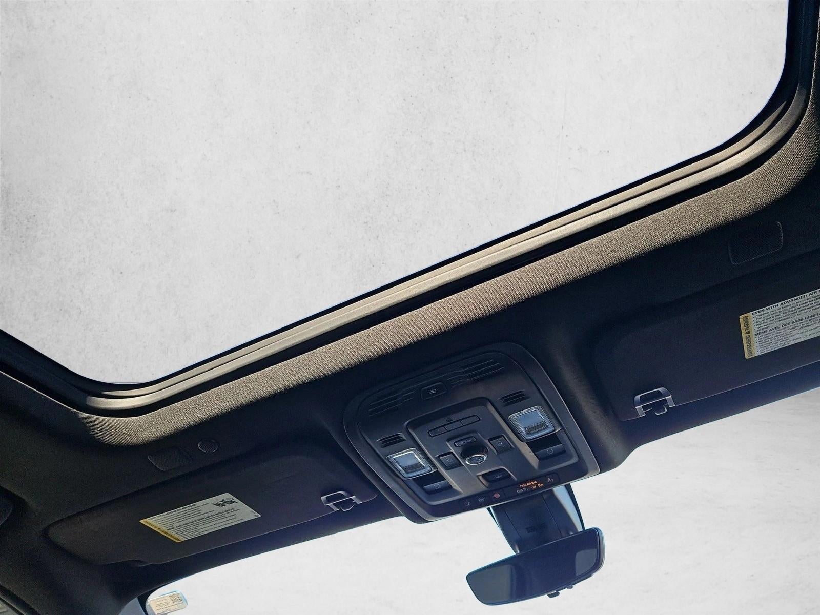 2021 GMC Yukon Denali - Photo 22