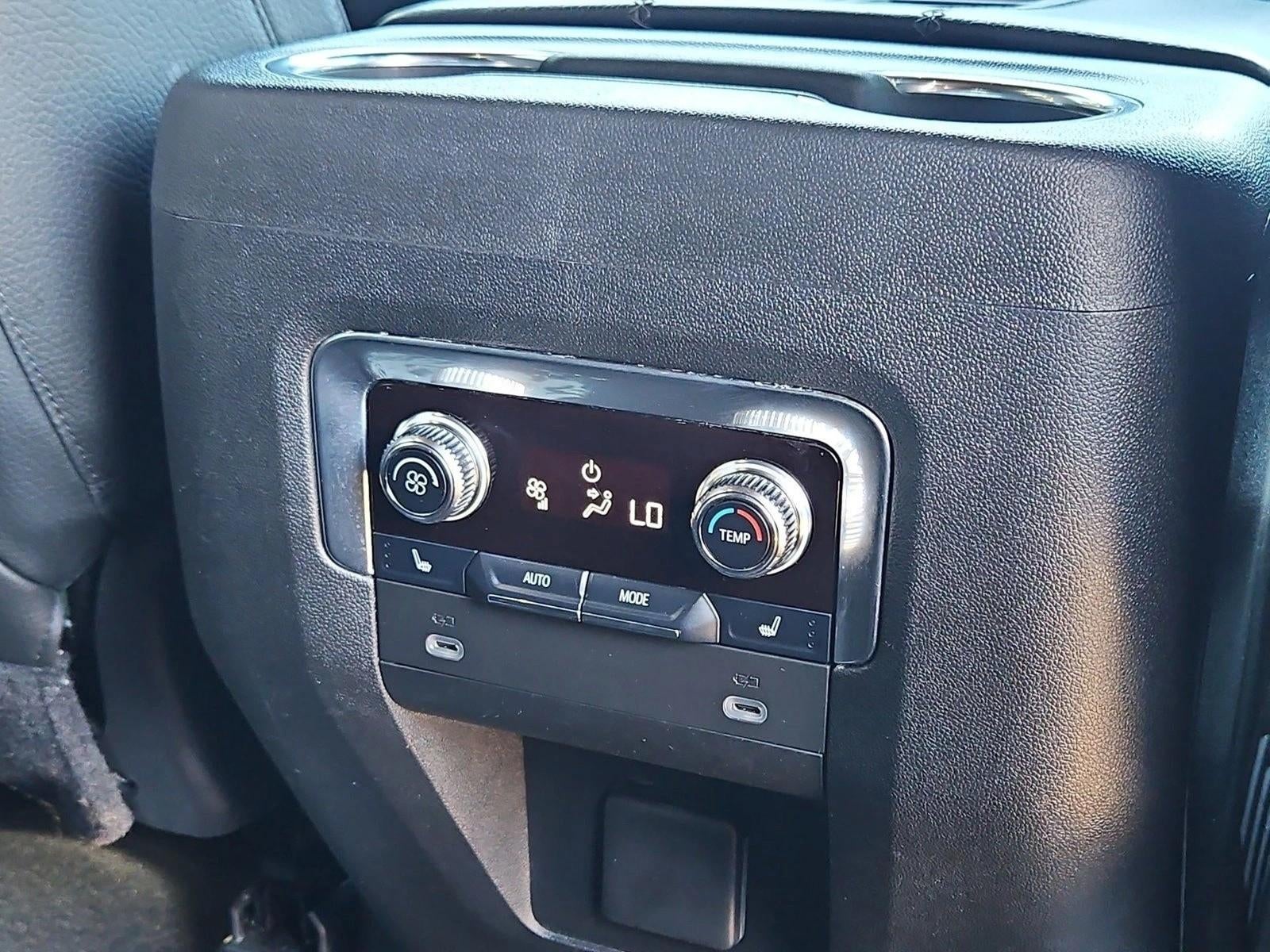 2021 GMC Yukon Denali - Photo 25